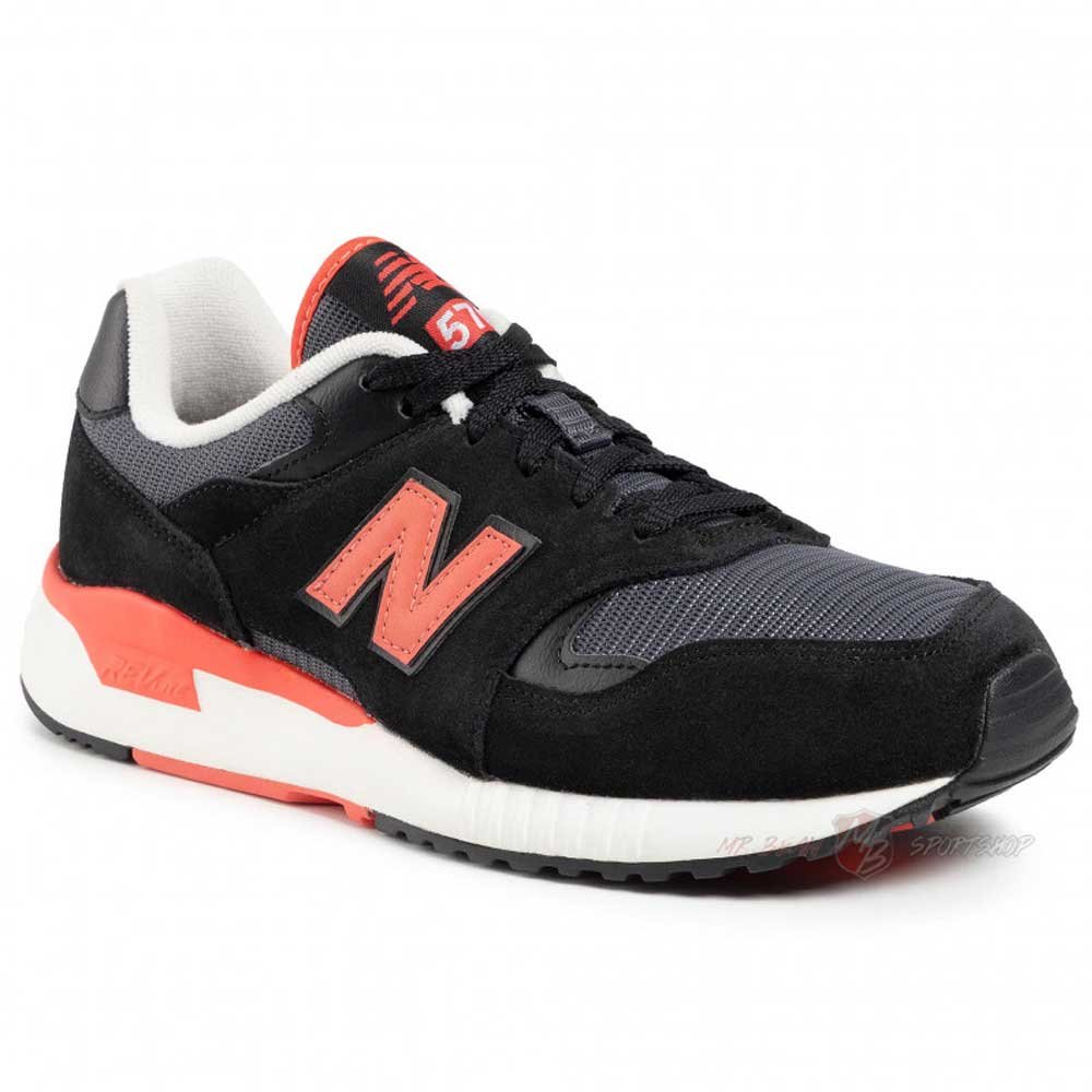 balenciaga destroyed sneakers