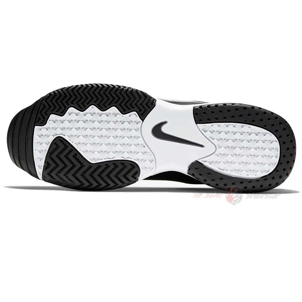 AR8836-009_03-nike-patike