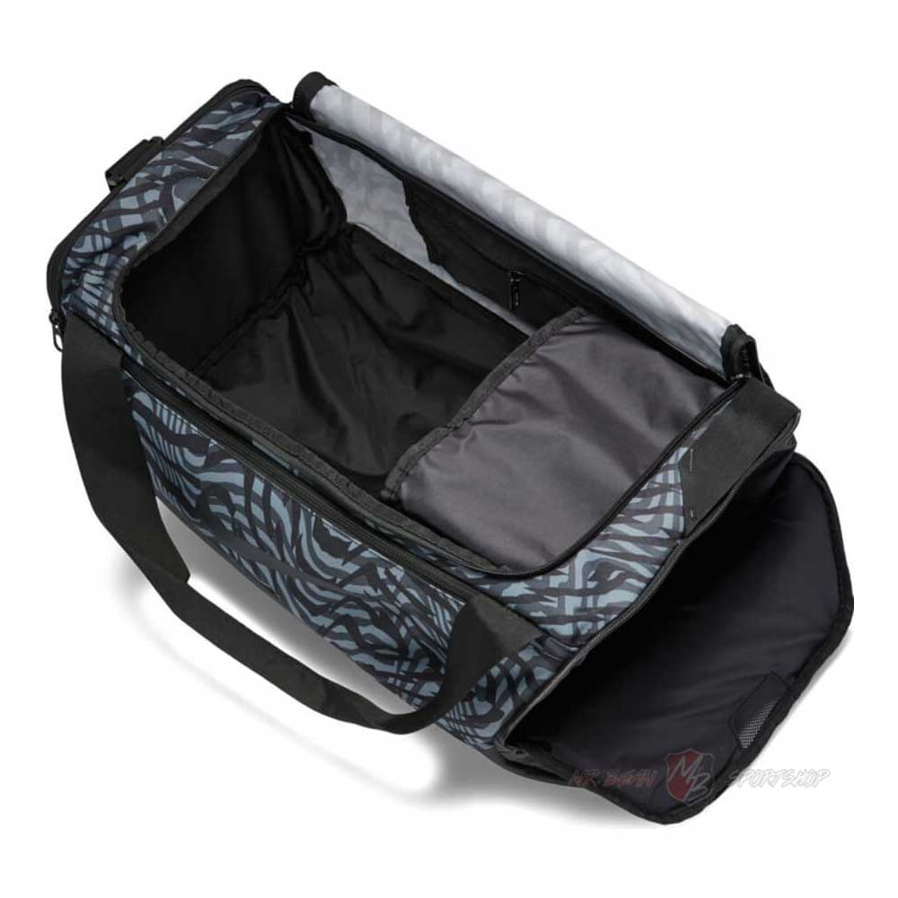 CW9061-010_03-nike-torba