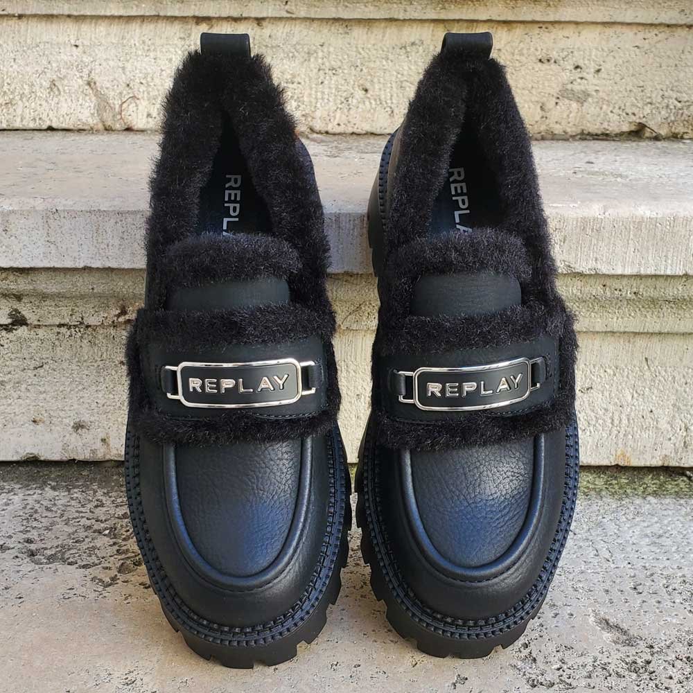 rgwl92-c0011s-003_07-replay-cipele