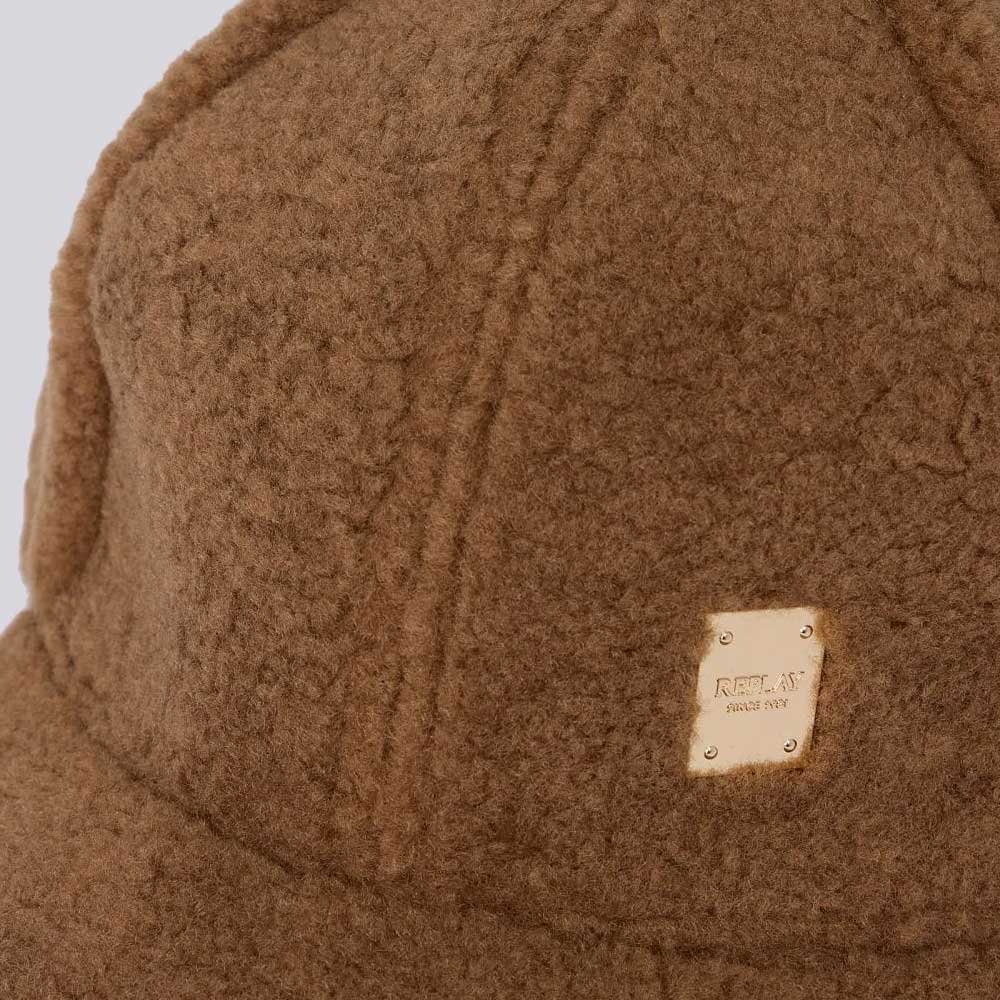 raw4323-a1002a-0203_02-replay-kacket