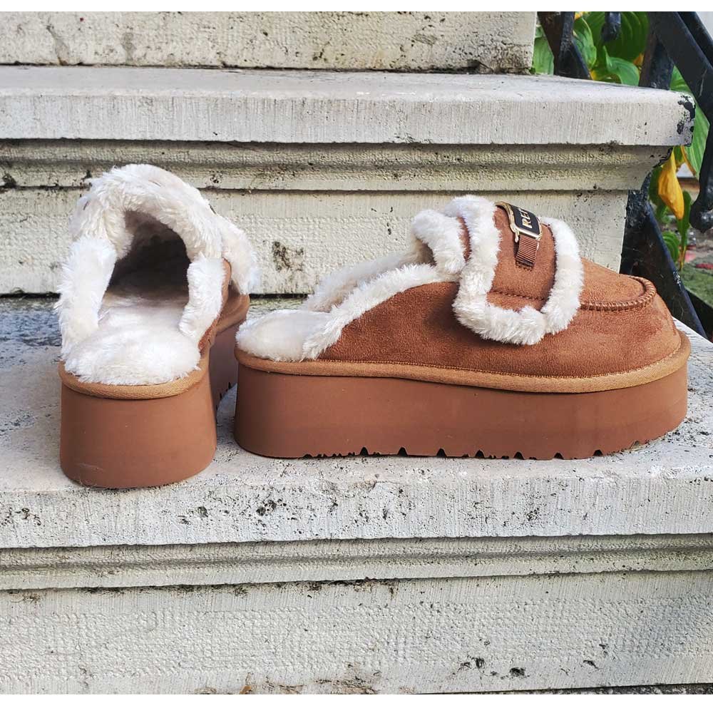 rgwf5a-c0012t-012_08-replay-papuce