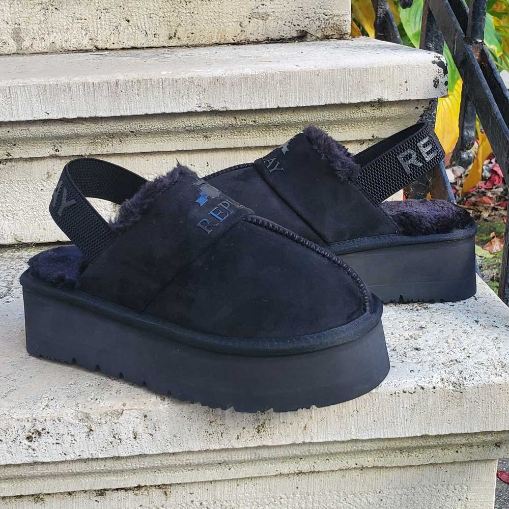 rgwf5a-c0013t-003_06-replay-papuce