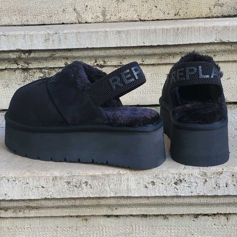 rgwf5a-c0013t-003_08-replay-papuce