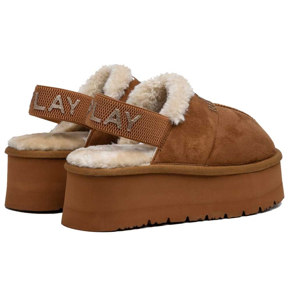 rgwf5a-c0013t-012_04-replay-papuce