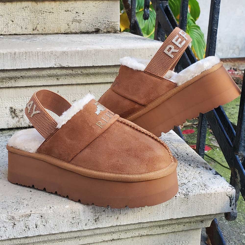 rgwf5a-c0013t-012_05-replay-papuce