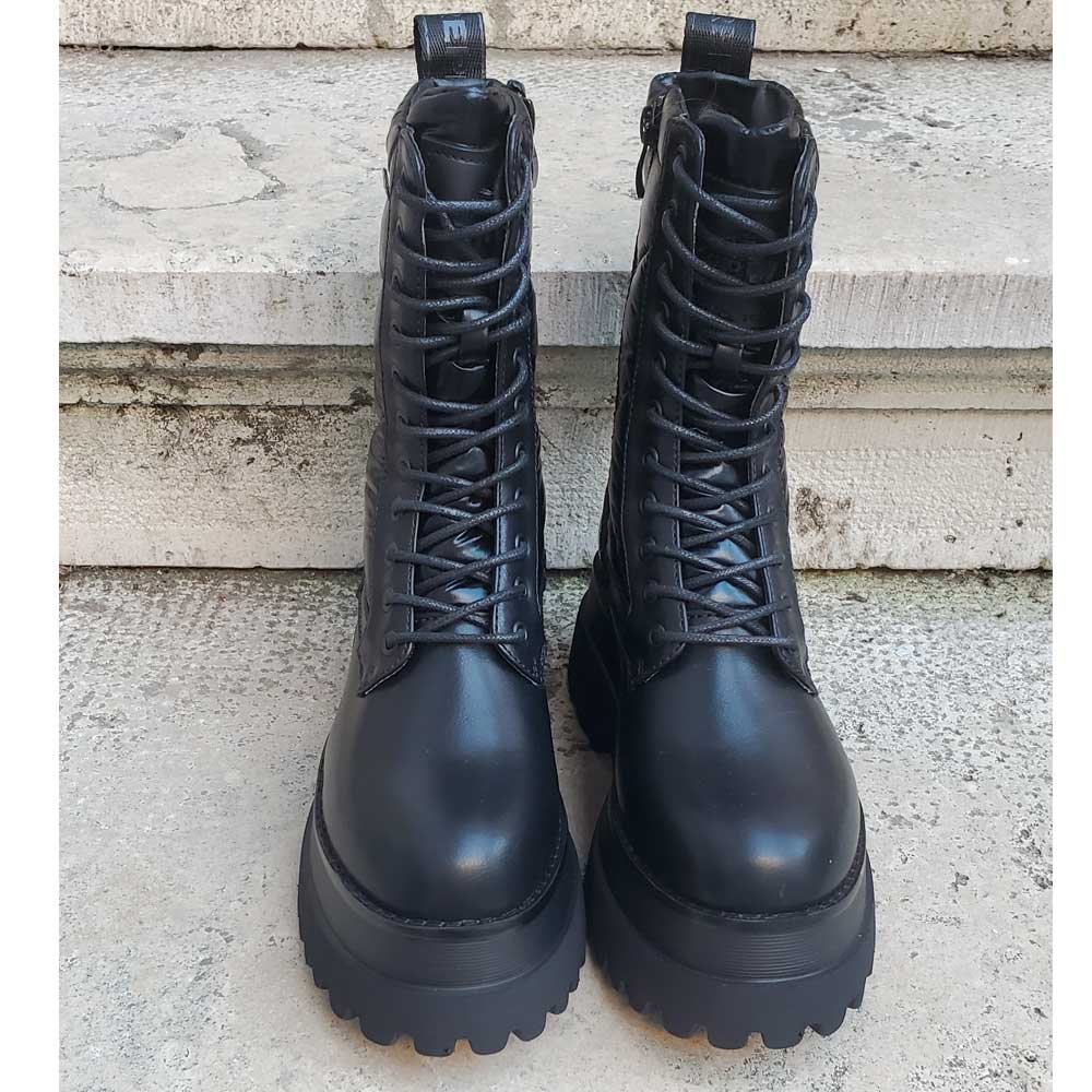 rgwl72-c0024s-003_06-replay-cizme