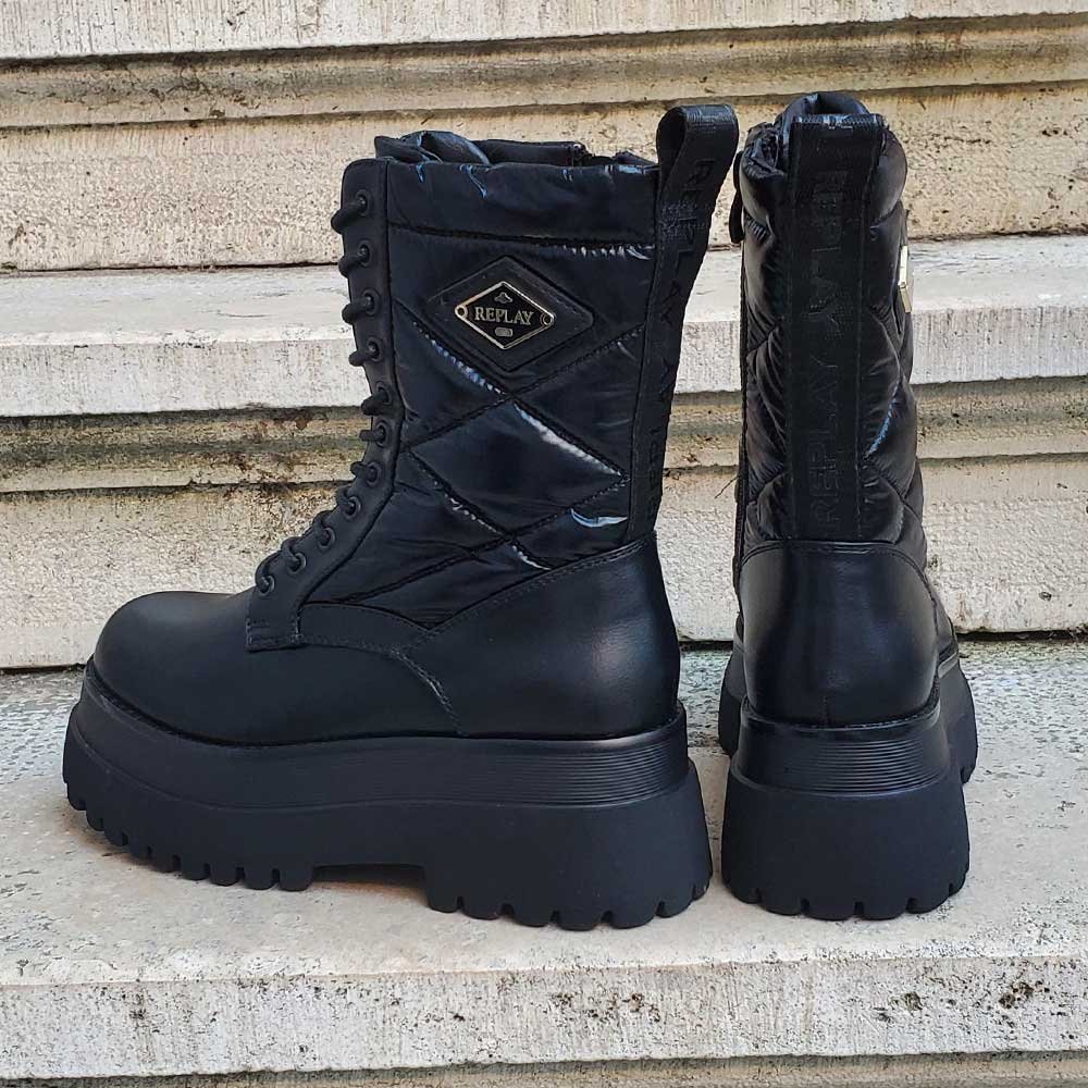 rgwl72-c0024s-003_07-replay-cizme