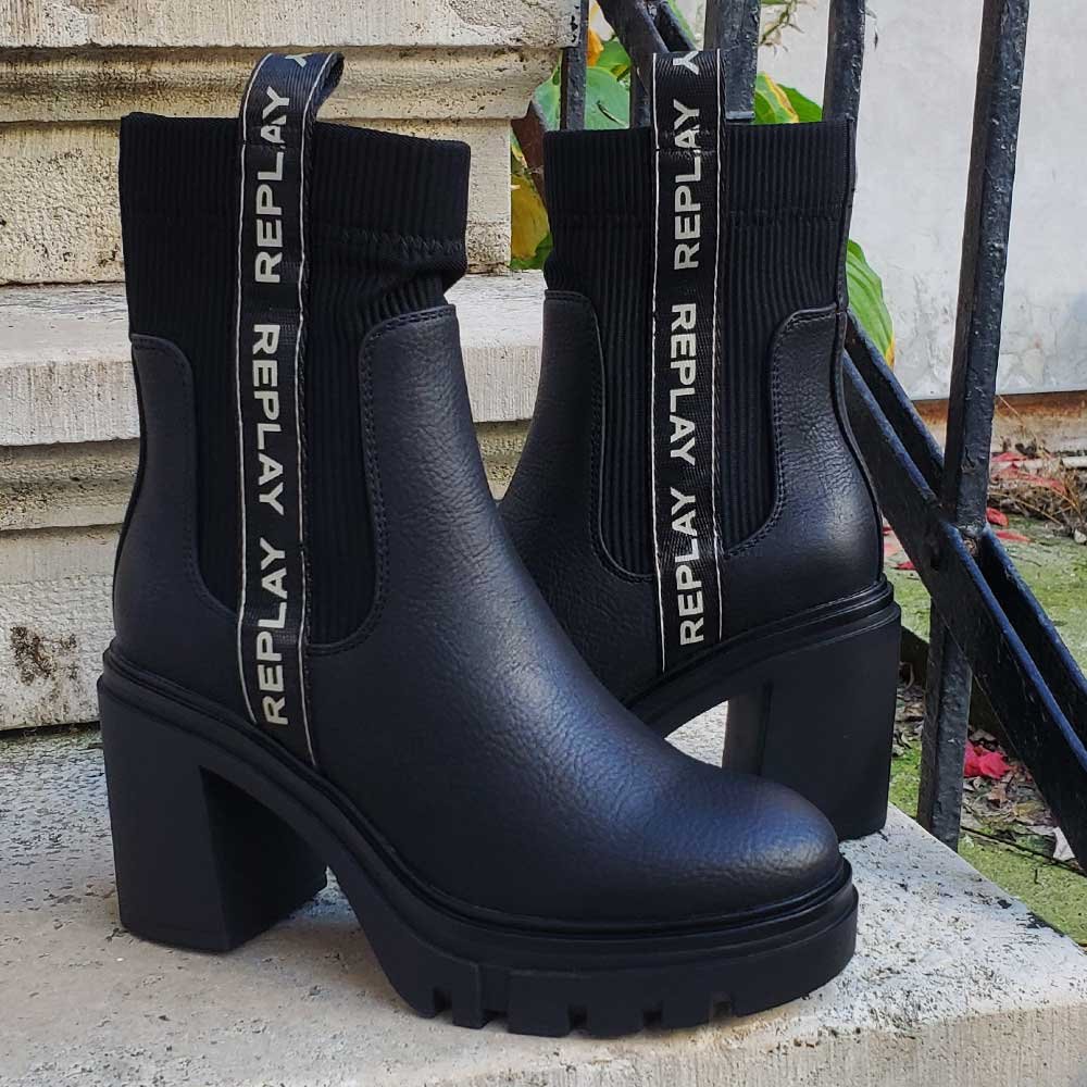 rgwn62-c0012s-003_02-replay-cizme