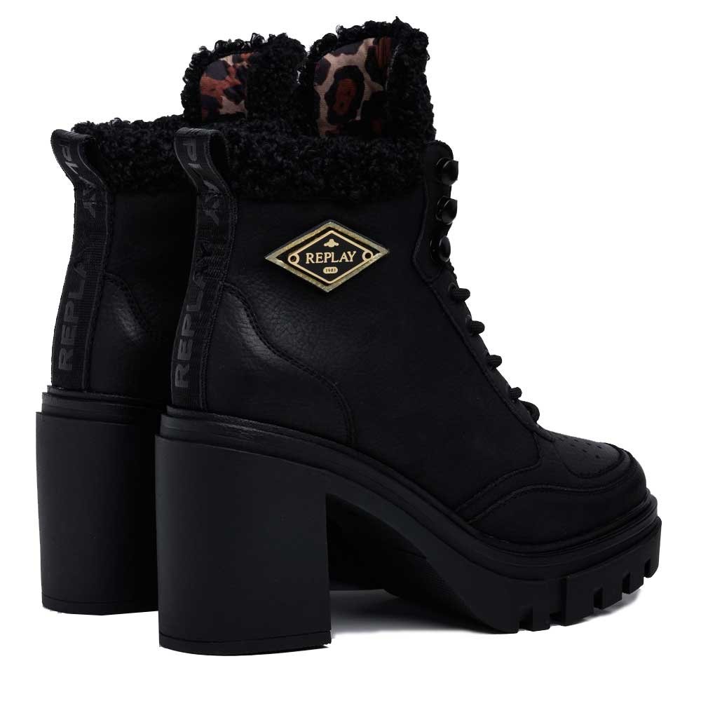 rgwn62-c0013s-003_04-replay-cizme