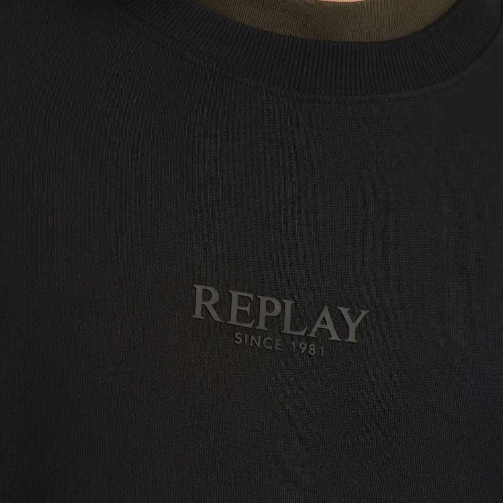 rm3187-23802-098_02-replay-duks