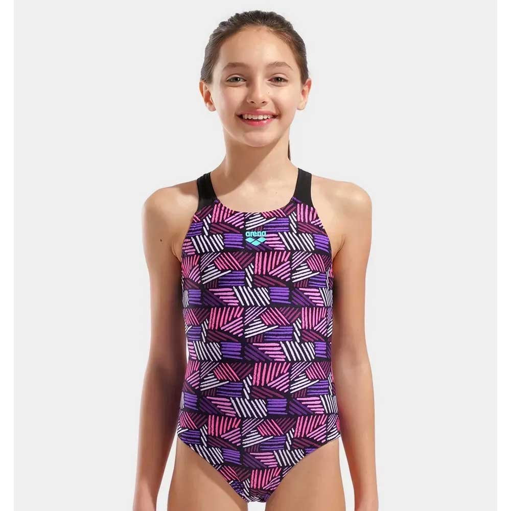 010285-990_02-arena-kupaci-kostim